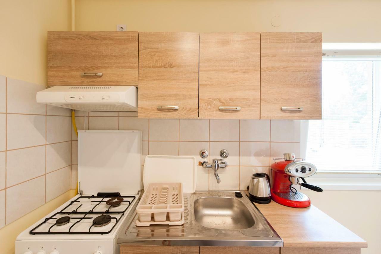 Bier-Lak Apartman House 71 Balatonlelle Bagian luar foto