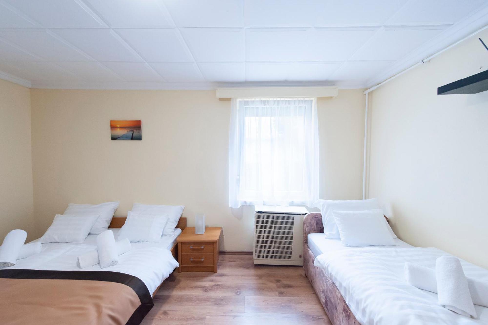 Bier-Lak Apartman House 71 Balatonlelle Bagian luar foto